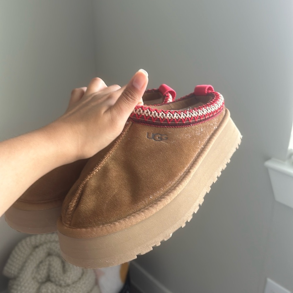 UGGS Tazz slipper platform